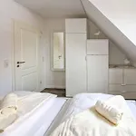 Elfuehrtje شقة *